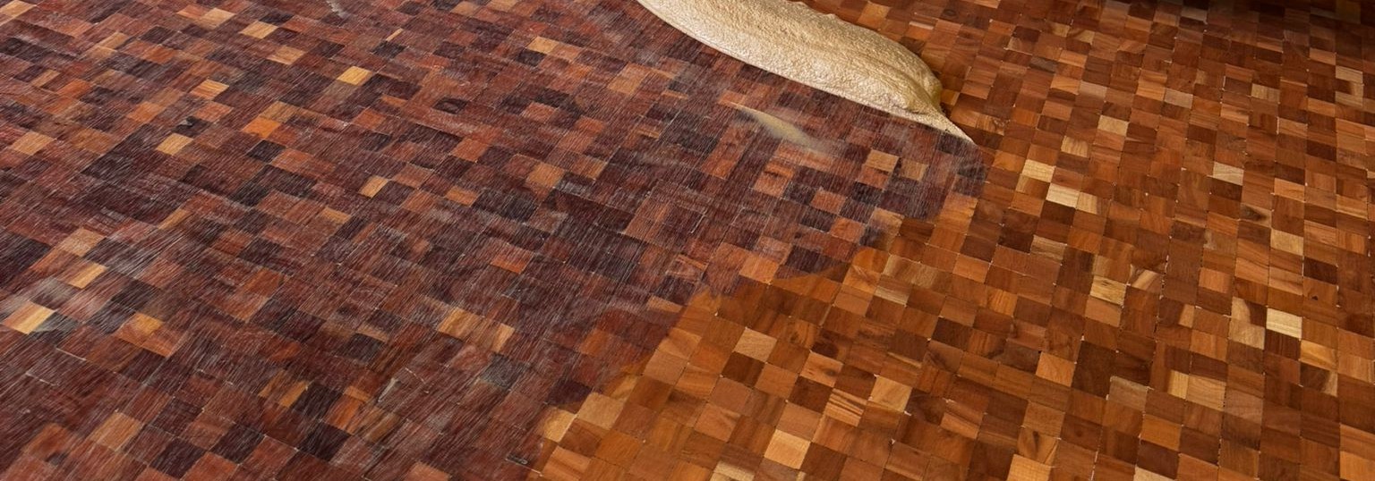 Masillado profesional de juntas de parquet en Barcelona - Reparación de grietas