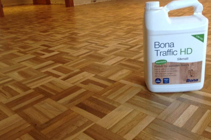 BARNIZADO PARQUET